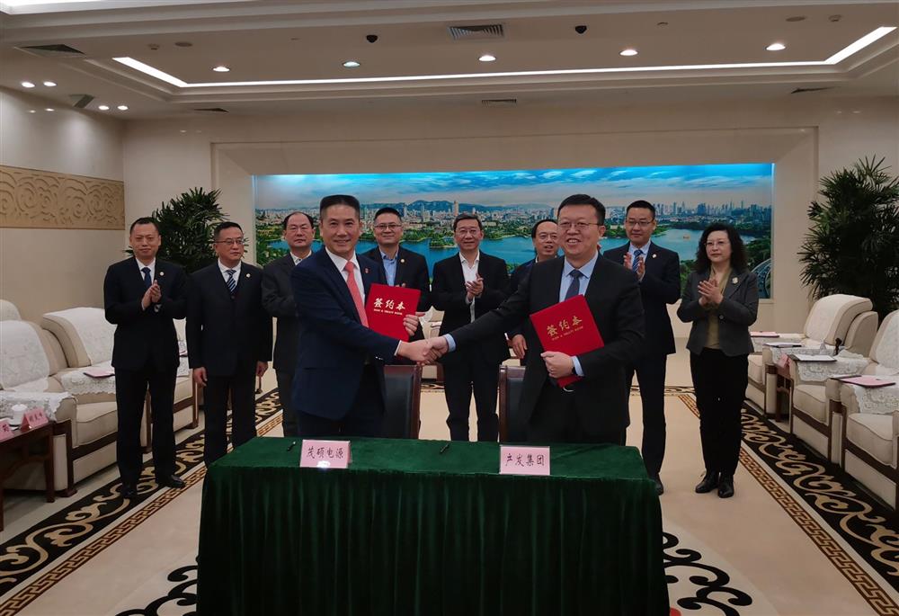 資本運(yùn)作捷報頻傳重點(diǎn)項(xiàng)目快速推進(jìn) 濟(jì)南產(chǎn)發(fā)集團(tuán)劍指千億級產(chǎn)業(yè)集群